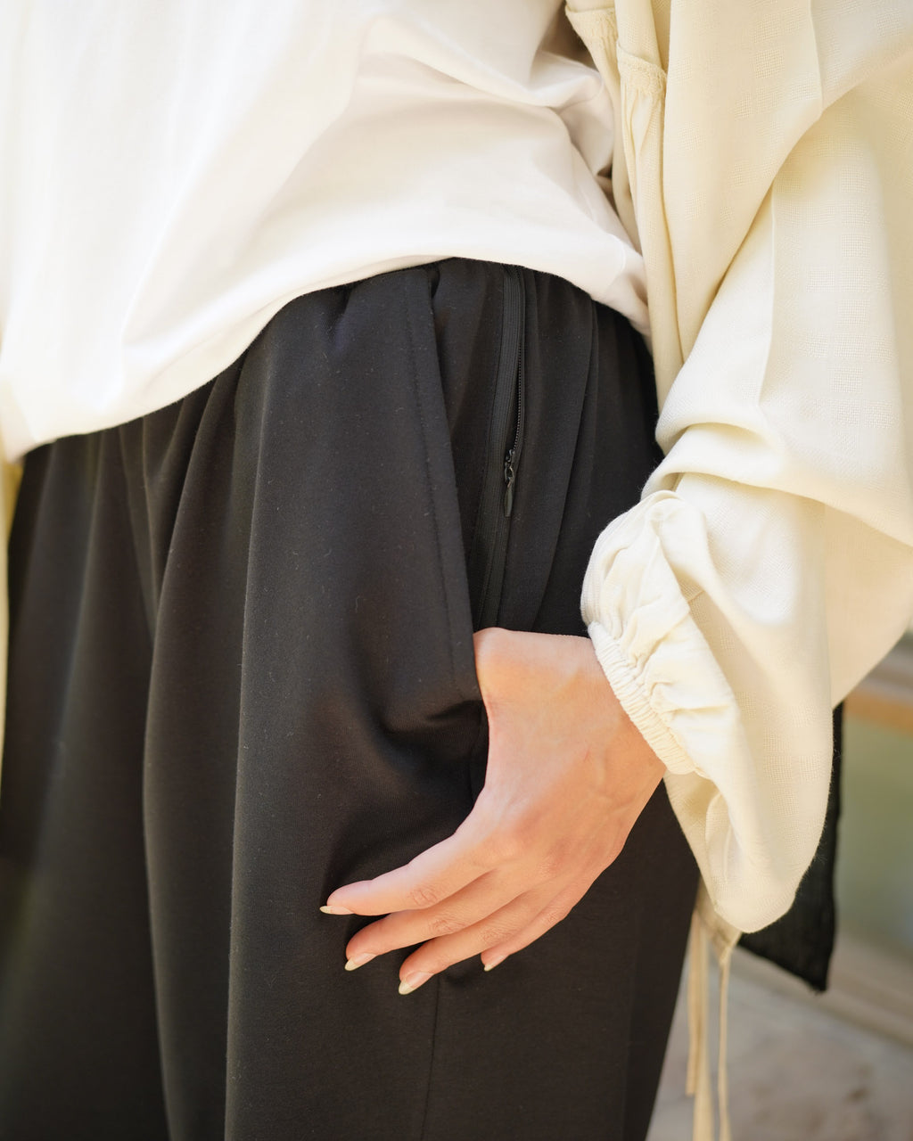 "Salasa" Wide-Leg Pants — Unisex (Black)
