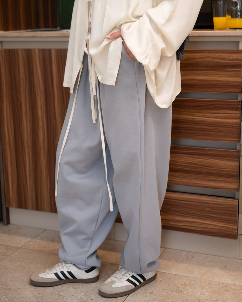 Balloon-Fit Pants — Unisex (Grey)